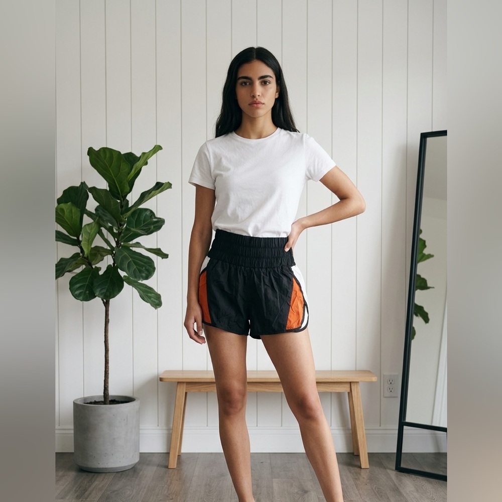 EUC “The Way Home” Free people shorts Sz S